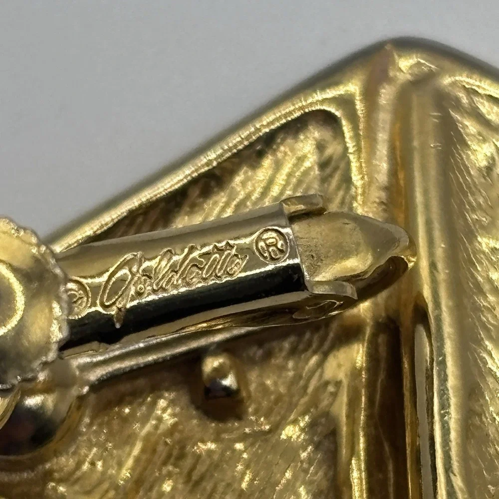 Vintage Goldette Gold Tone Enamel Earrings Screw Back